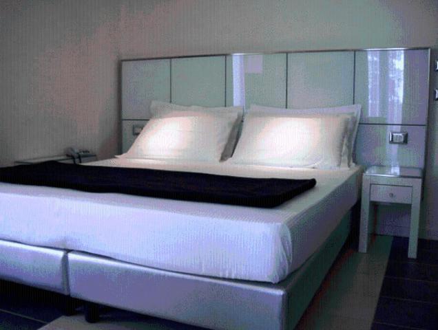 Atmosphere Suite Hotel Rimini Chambre photo